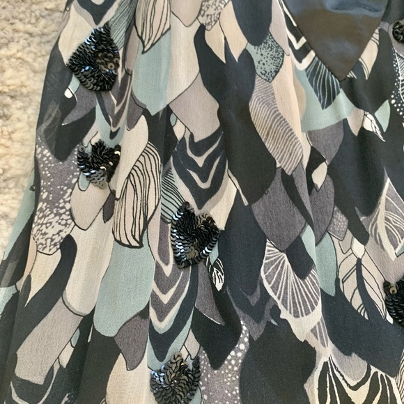 French Connection sleeveless flapper style dress - Picture 3 of 4